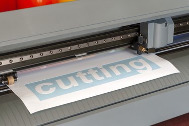 Cutting plotter