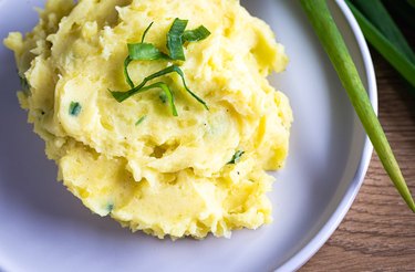 Creamy mashed potatoes with spring onions