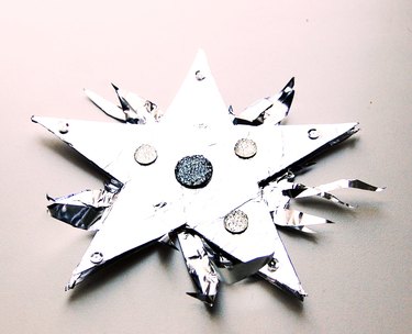 How to Make a Tin Foil Star