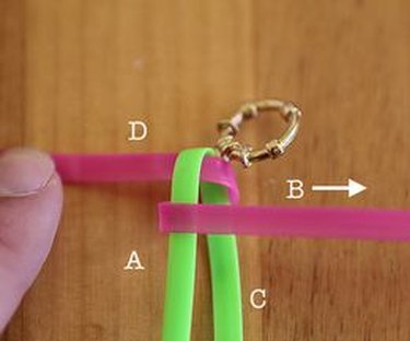 how to start a lanyard 2 strings