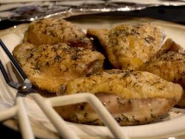 How to Bake Boneless Chicken Thighs | eHow