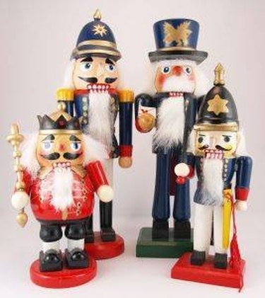 What is a clearance nutcracker