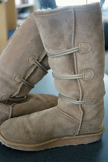 How to stop on sale uggs from creasing