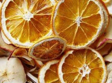 https://img.ehowcdn.com/375/cpie/images/a04/pa/fh/dry-citrus-potpourri-800x800.jpg