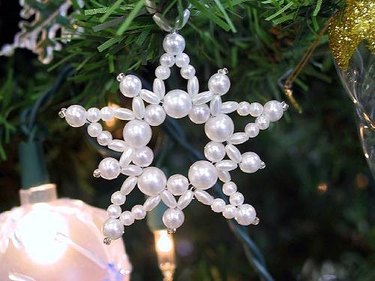 Beaded shop ornament instructions