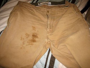 How to Remove Rust Stains From Clothes With Simple Way Home Remedies 