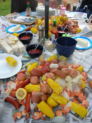 Backyard fish fry party ideas with Chinet® Cut Crystal® plus a