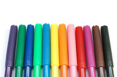 Color Your Own Series  Fabric markers, Washable markers, Art kits