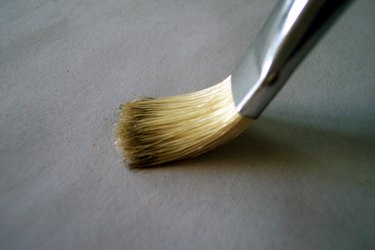 The Easiest Way to Clean Your Makeup Brushes - Merrick's Art