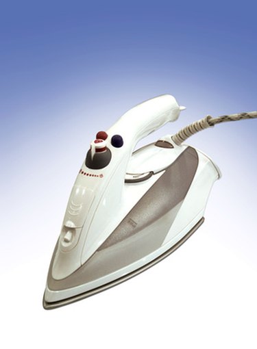 Steam Iron Cleaner Stick, Iron Reactor Cleaner - Removes Build-Up Starch,  Melted Fabric, Glue from Hot Iron - Eliminates Sticky Residue on Any Iron