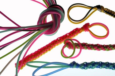 how to make a 5 string lanyard