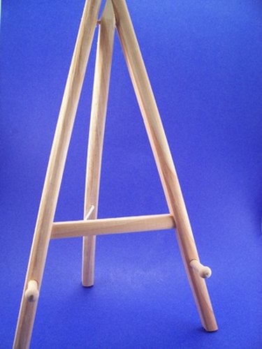 wooden display easel