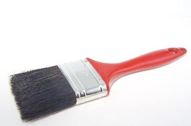 How to Clean Polyurethane off a Brush