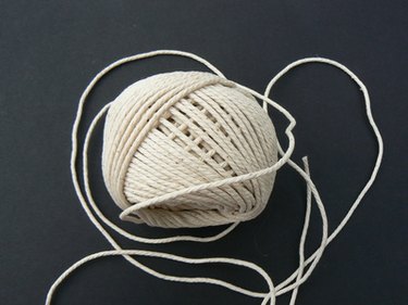 Simple Instructions on How to Make Fun Things Out of String