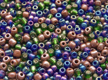 How to Dye Plastic Beads