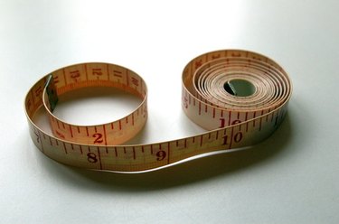 How to Read a Sewing Measuring Tape
