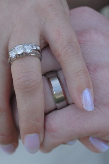 How to Straighten a Bent Silver Ring