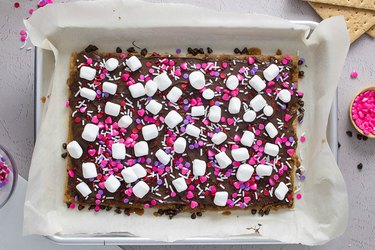 Graham cracker toffee bark with Valentine's Day sprinkles