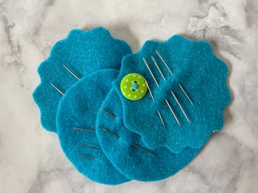 open felt needle case