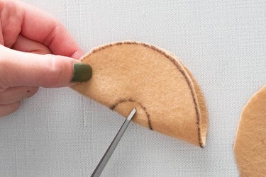 Cut out center of tan felt circle to make a DIY bagel ornament