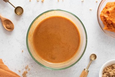 Pumpkin pie filling in a bowl