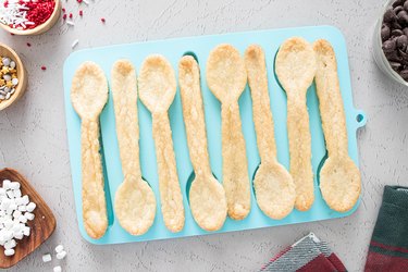 Baked sugar cookie spoons