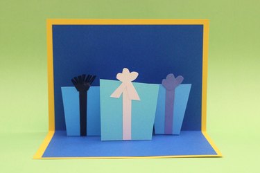 Pop-up holiday package card
