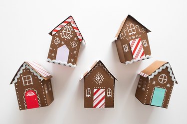 Mini paper gingerbread houses