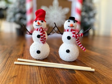 Snowman ornament stick puppets