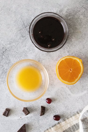 Ingredients for chocolate-orange sauce