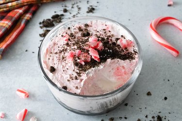 No-bake peppermint cheesecake for one