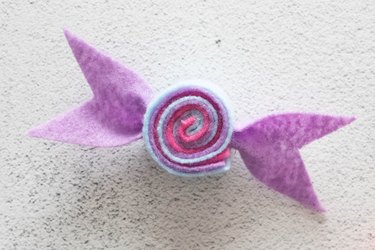Felt candy with wrapper details