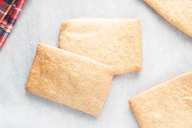 Baked rectangle sugar cookies