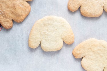 Baked sweater cookies