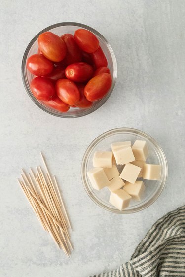 Ingredients for tomato-mozzarella skewers