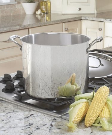 Mainstays 12-qt Stainless Steel Stock Pot with Metal Lid