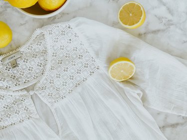 lemons brightening up whites