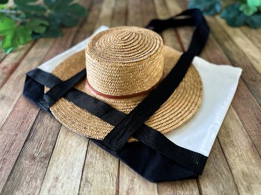 finished sun hat tote bag