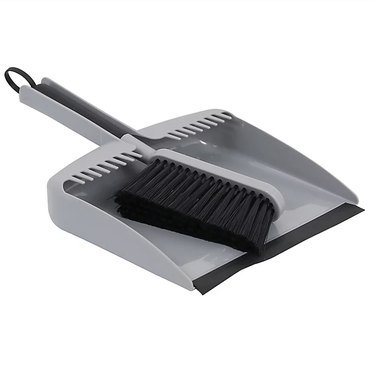 Oxo Compact Dustpan and Brush Set, White