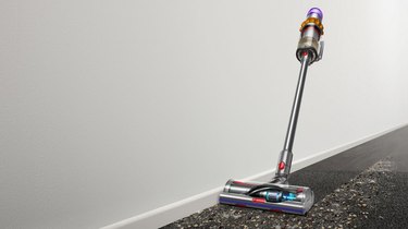 Dyson V15 Detect cordless stick vacuum in nickel