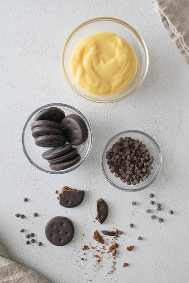 Ingredients for Thin Mint vanilla pudding cup