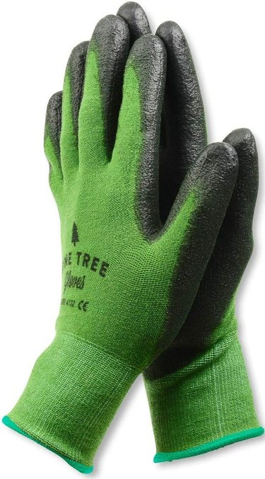 Gardening gloves