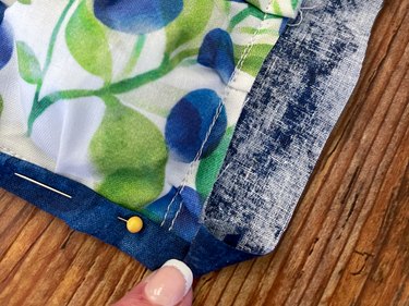 How to Make Puff Quilt Placemats | ehow