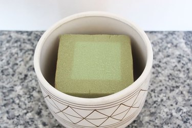 floral foam in pot