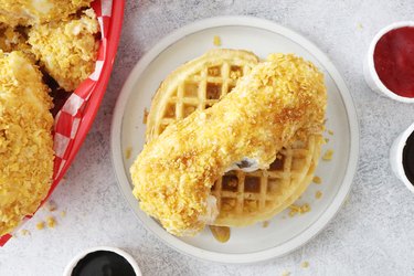 How to Make Fried Chicken Ice Cream & Waffles