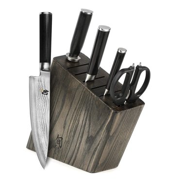 Shun Classic Knife Block Set, 6-Piece Against White Background