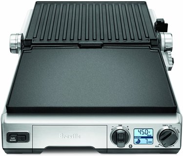 Breville Smart Grill, shown on a white ground in its opened-flat "barbecue mode"