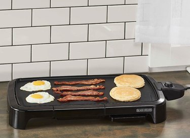 Best Buy: Black & Decker Griddle Black GD2011B