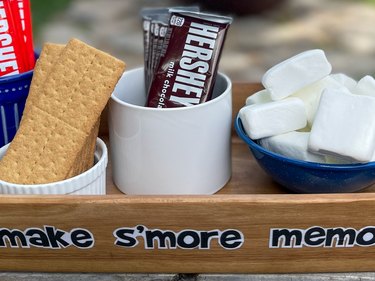 load up your s'more station