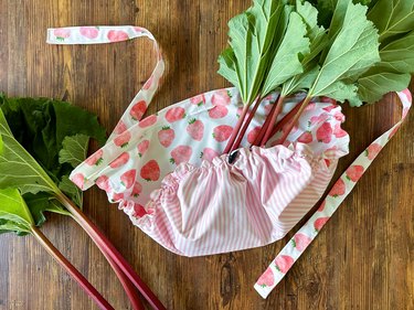 finished harvest apron with rhubarb